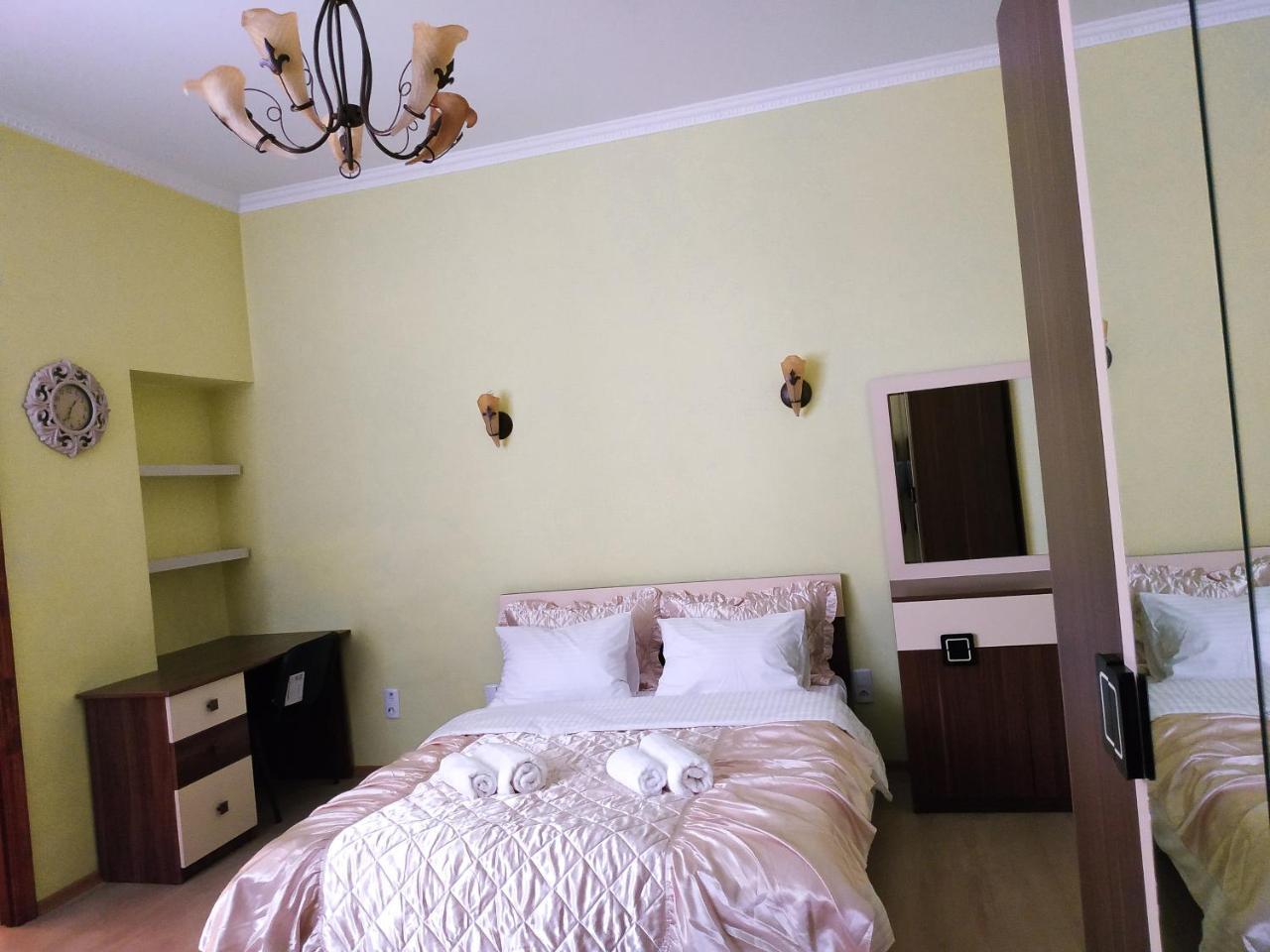 Lviv City Apartment Ngoại thất bức ảnh
